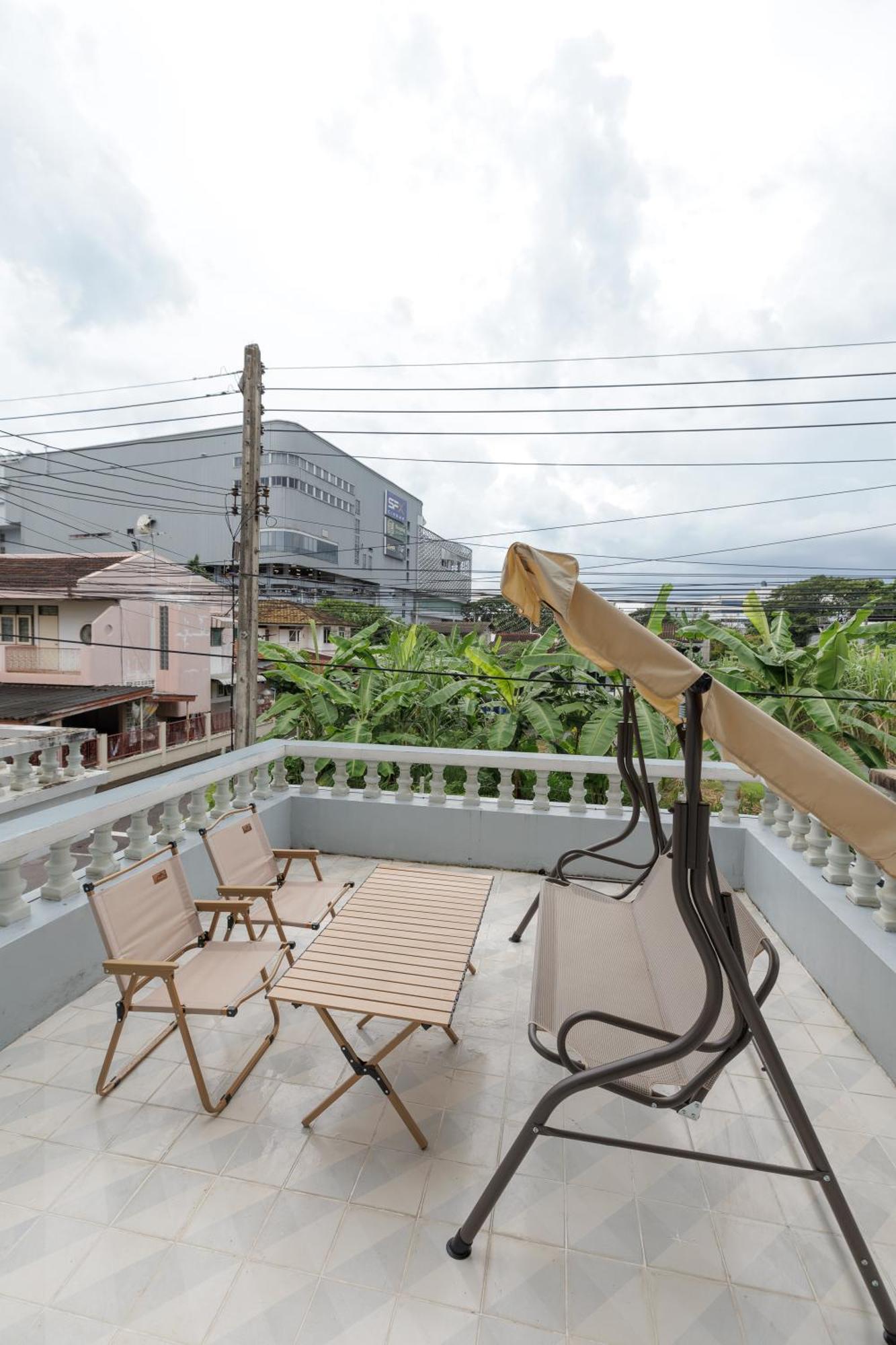 Maya Nimman Anne House Villa *